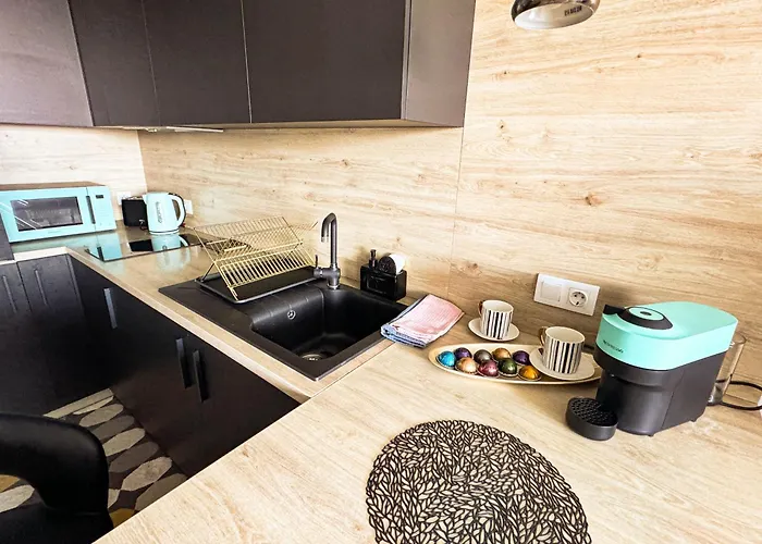 View Апартаменты *